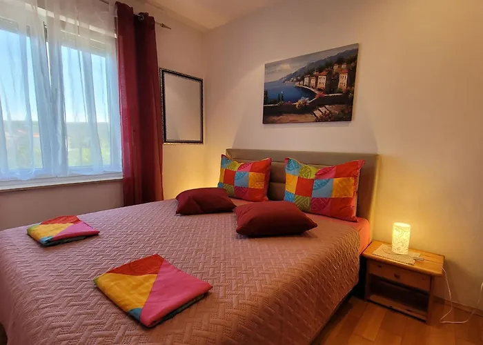 Ljubica 4 By Interhome * Malinska